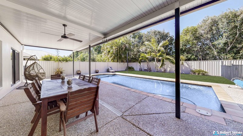 16 Tibrogargan Place, Pelican Waters QLD 4551