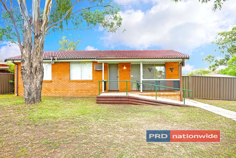 Photo - 16 Timgalen Avenue, South Penrith NSW 2750 - Image 10