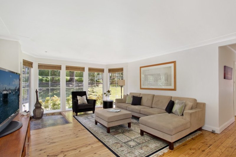 Photo - 16 Tipperary Avenue, Killarney Heights NSW 2087 - Image 7