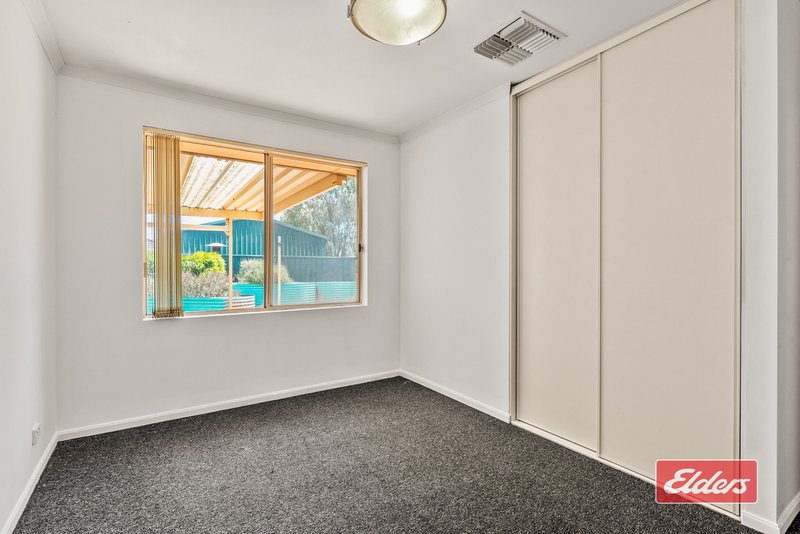 Photo - 16 Toorak Drive, Blakeview SA 5114 - Image 13