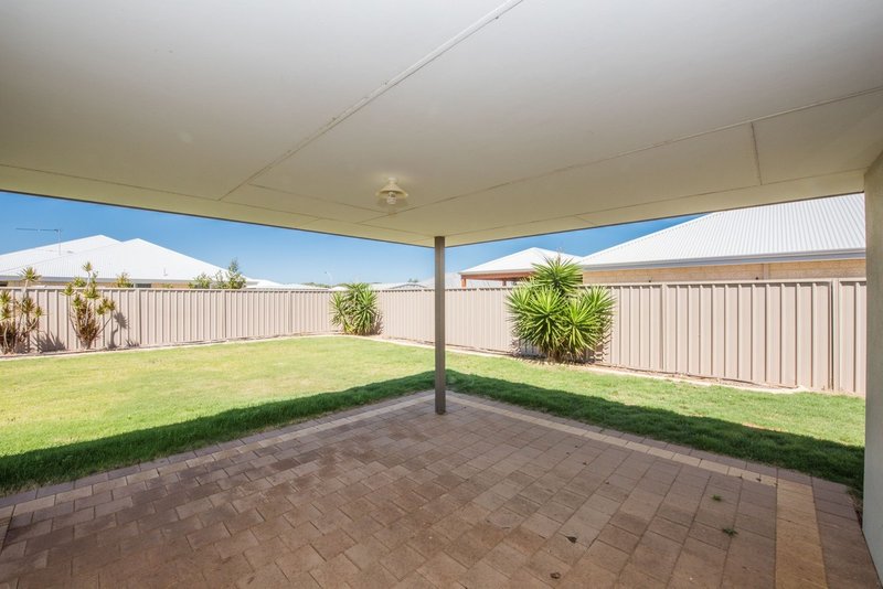 Photo - 16 Topsail Street, Drummond Cove WA 6532 - Image 13