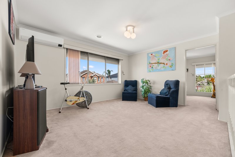 Photo - 16 Torro Walk, Sydenham VIC 3037 - Image 14