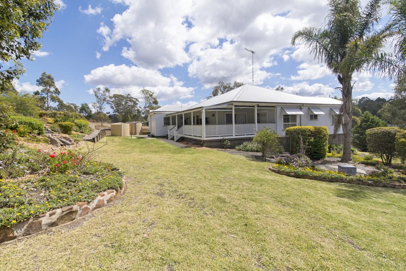 Photo - 16 Traverston Court, Preston QLD 4352 - Image 16