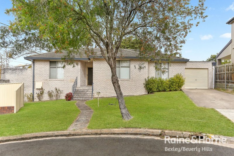 16 Trevone Street, Padstow NSW 2211