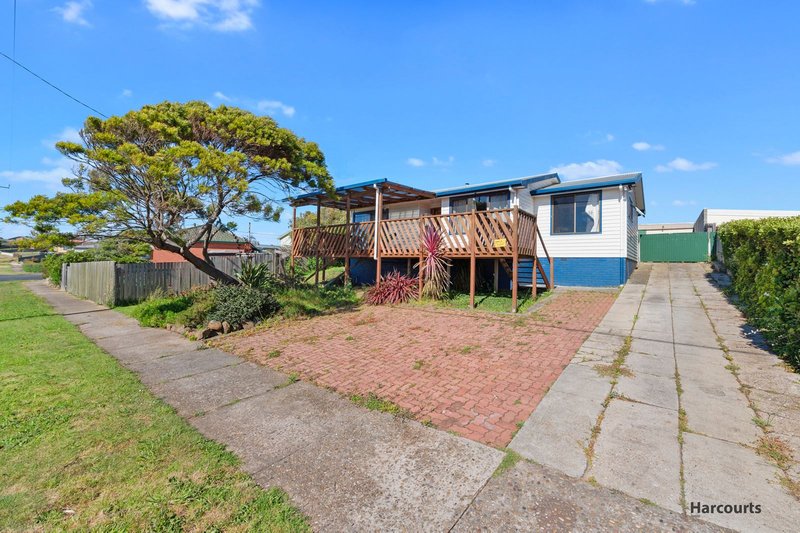 Photo - 16 Triton Road, East Devonport TAS 7310 - Image 11