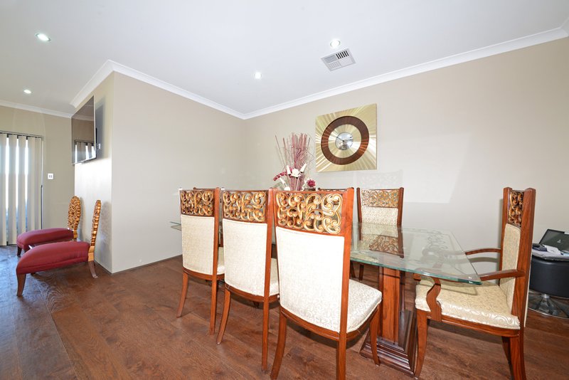 Photo - 16 Triton Road, Jindalee WA 6036 - Image 12