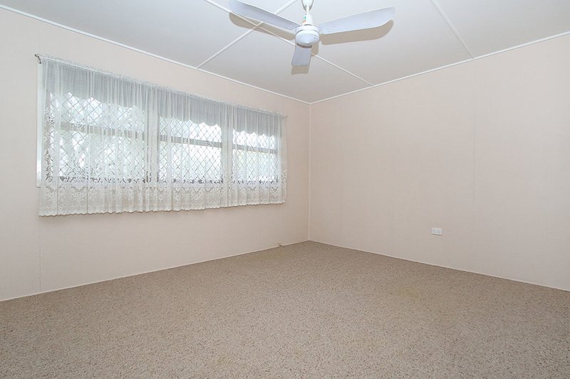 Photo - 16 Trumper Street, East Ipswich QLD 4305 - Image 8