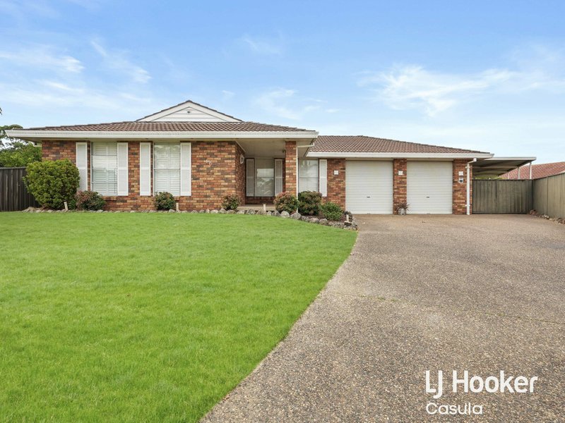 16 Tulloch Close, Casula NSW 2170