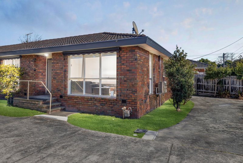 Photo - 1/6 Tulum Court, Frankston VIC 3199 - Image 9
