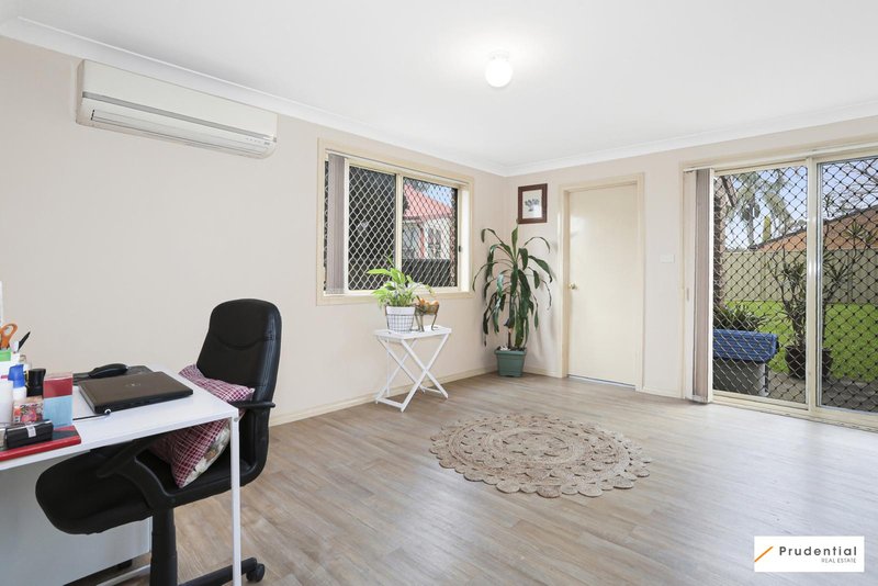 Photo - 1/6 Turimetta Avenue, Leumeah NSW 2560 - Image 4