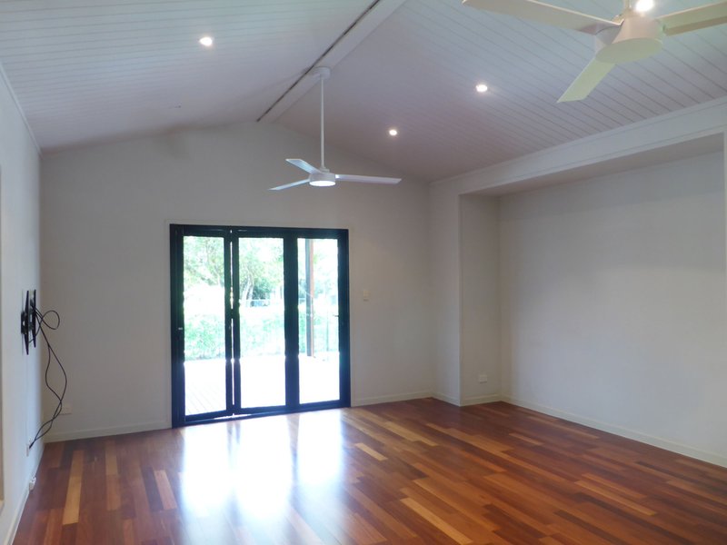 Photo - 16 Turtle Close, Clifton Beach QLD 4879 - Image 10