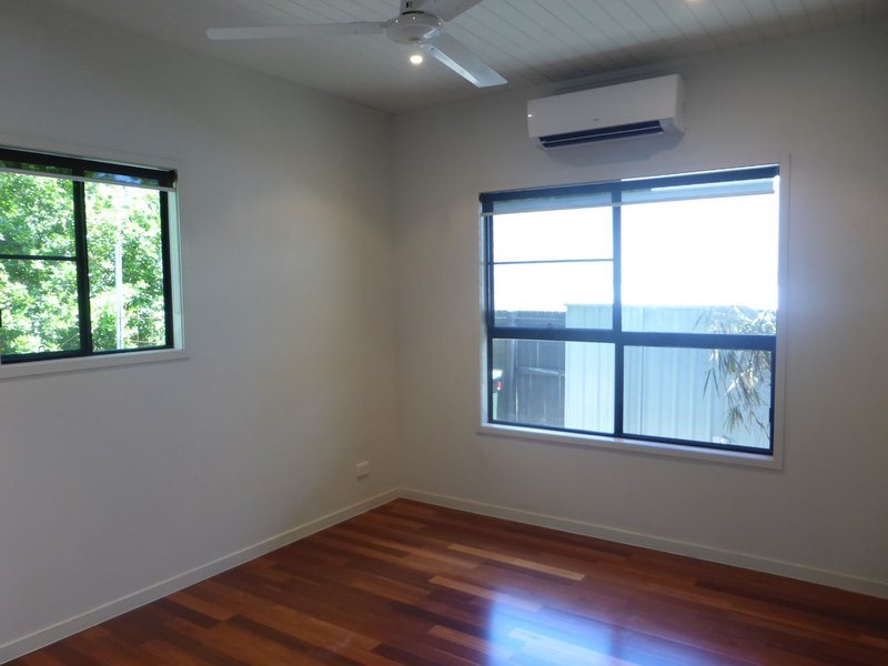 Photo - 16 Turtle Close, Clifton Beach QLD 4879 - Image 12