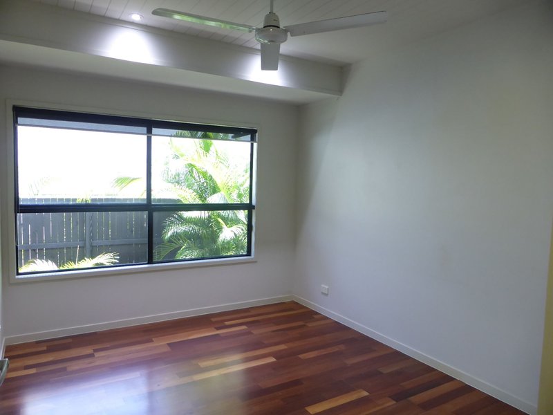 Photo - 16 Turtle Close, Clifton Beach QLD 4879 - Image 13