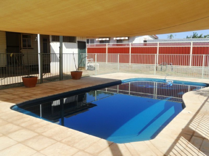 Photo - 16 Twenty First Avenue, Mount Isa QLD 4825 - Image 2