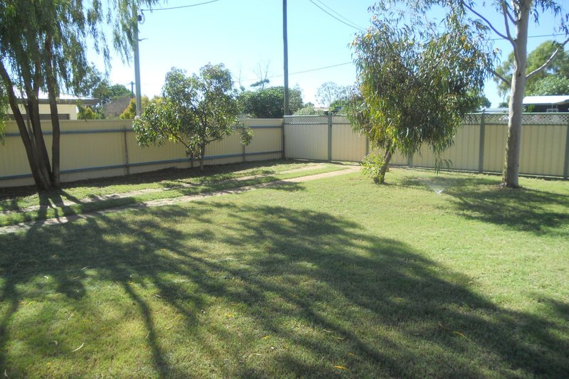 Photo - 16 Twenty First Avenue, Mount Isa QLD 4825 - Image 10