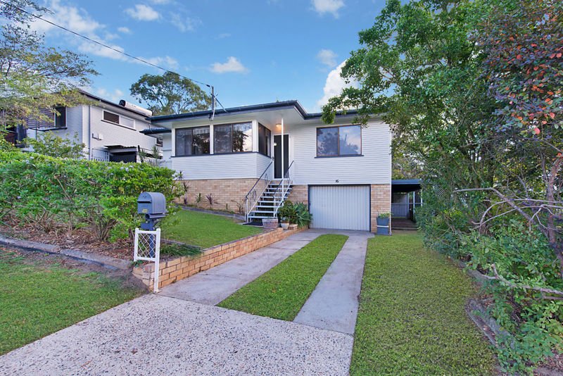 16 Tyrone St , Chermside West QLD 4032