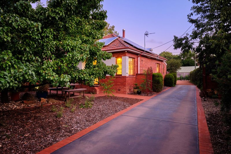 Photo - 1/6 Tyson Street, Ainslie ACT 2602 - Image 3