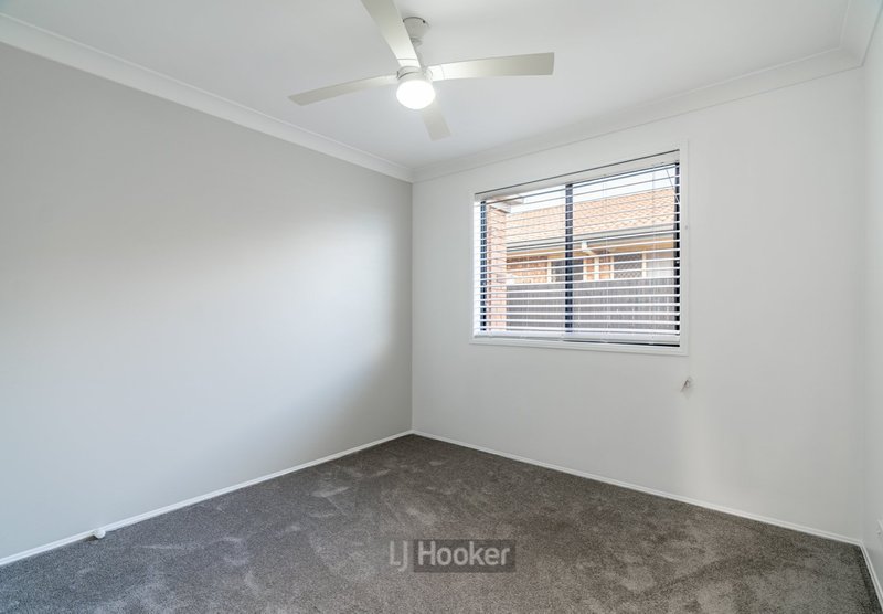 Photo - 16 Venture Street, Crestmead QLD 4132 - Image 13