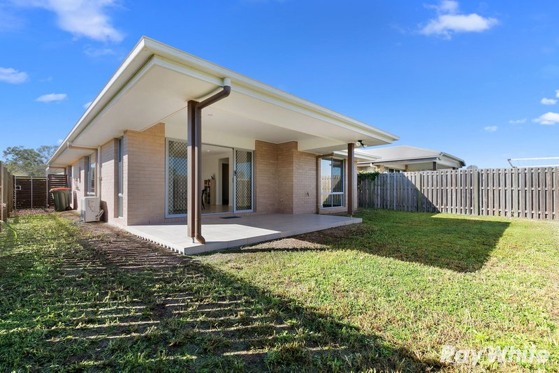 Photo - 16 Venus Street, Urraween QLD 4655 - Image 11