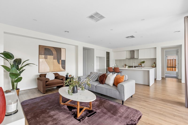 Photo - 16 Verdant Street, Lara VIC 3212 - Image 4