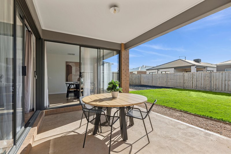 Photo - 16 Verdant Street, Lara VIC 3212 - Image 12