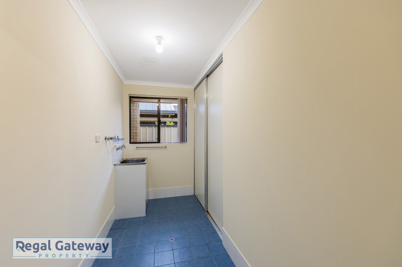 Photo - 16 Vermillion Way, Success WA 6164 - Image 12