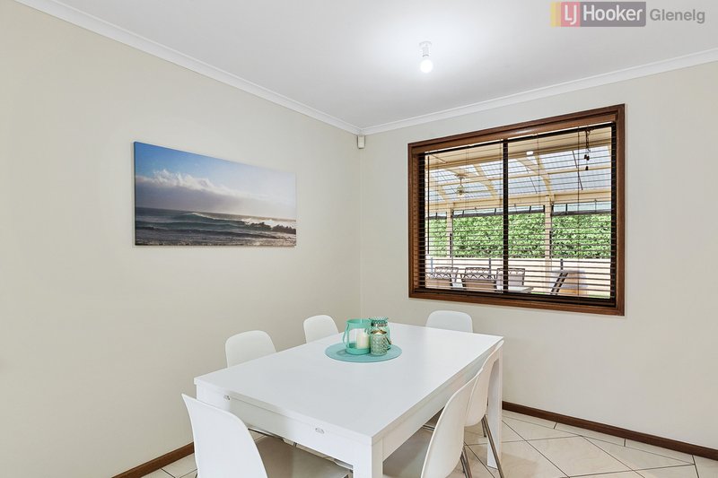 Photo - 16 Victoria Avenue, Woodcroft SA 5162 - Image 4