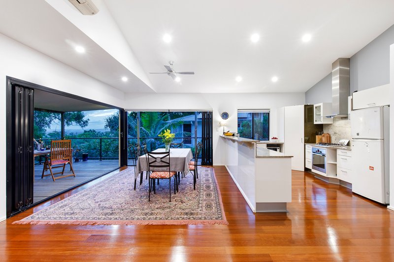 Photo - 16 Viewland Drive, Noosa Heads QLD 4567 - Image 3