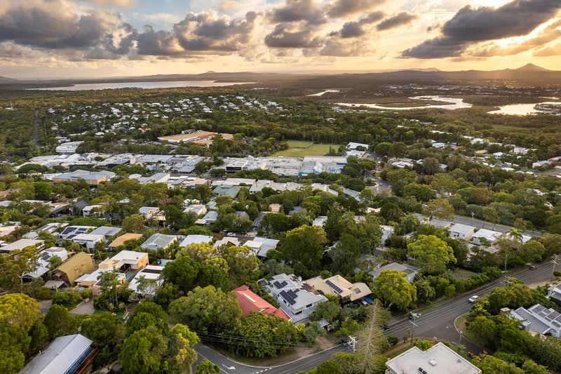 Photo - 16 Viewland Drive, Noosa Heads QLD 4567 - Image 16