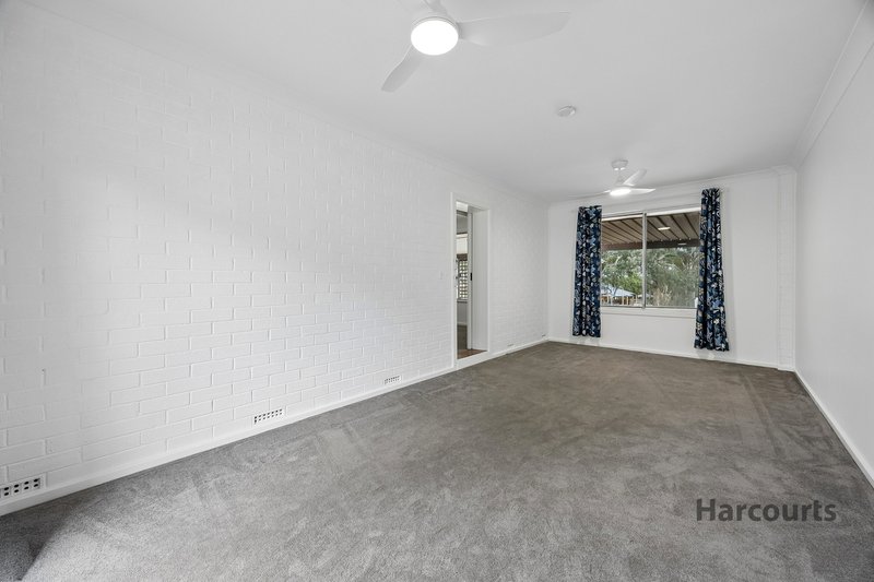 Photo - 16 Vintners Walk, Hackham West SA 5163 - Image 11