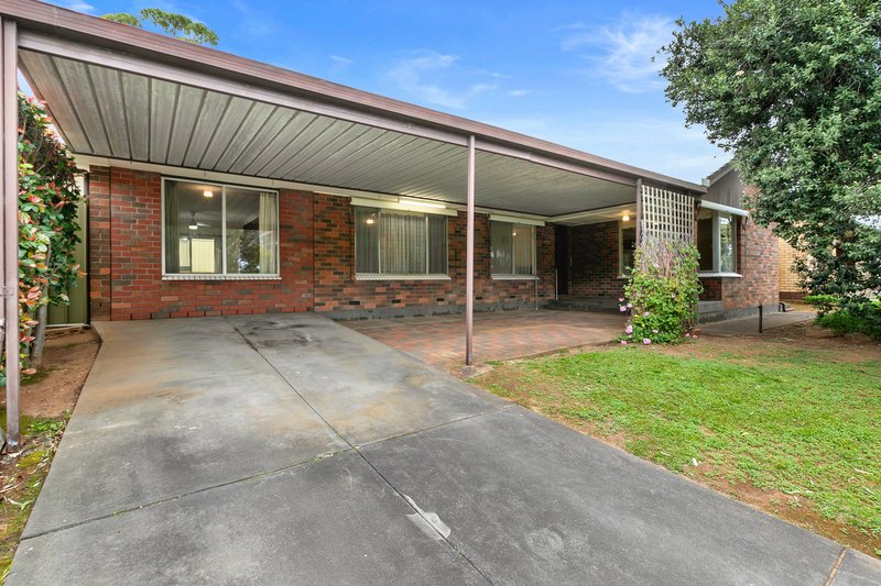 Photo - 16 Vintners Walk, Hackham West SA 5163 - Image 2