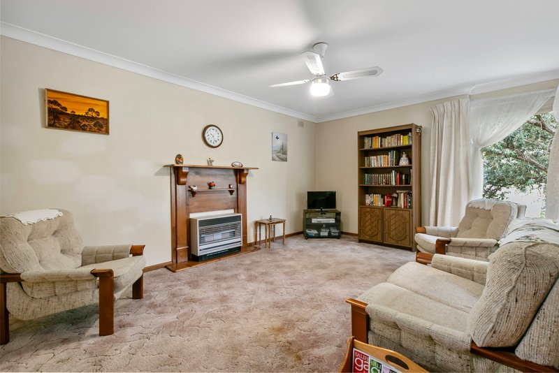 Photo - 16 Vintners Walk, Hackham West SA 5163 - Image 5