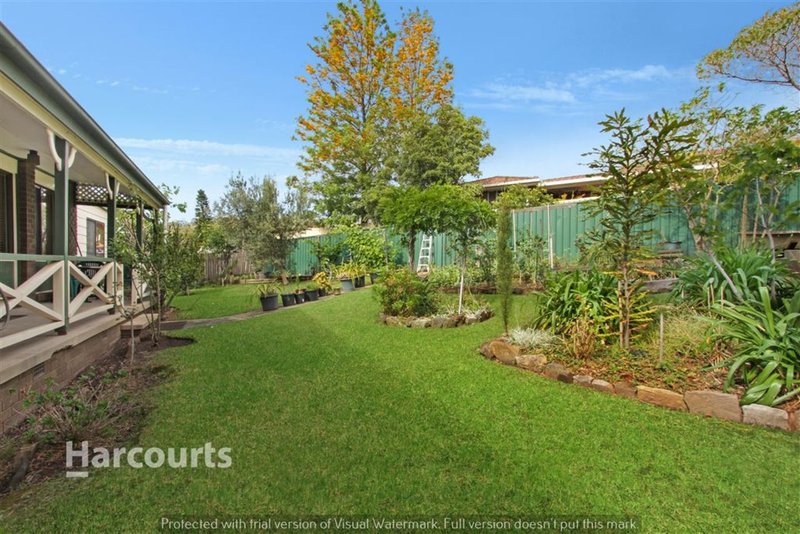 Photo - 16 Walbon Crescent, Koonawarra NSW 2530 - Image 9