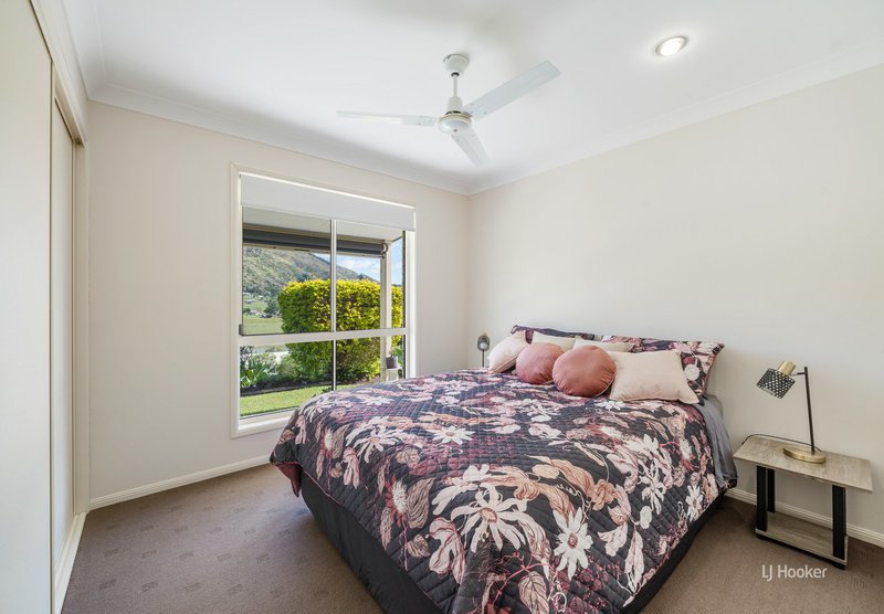 Photo - 16 Walker Court, Hazeldean QLD 4515 - Image 11