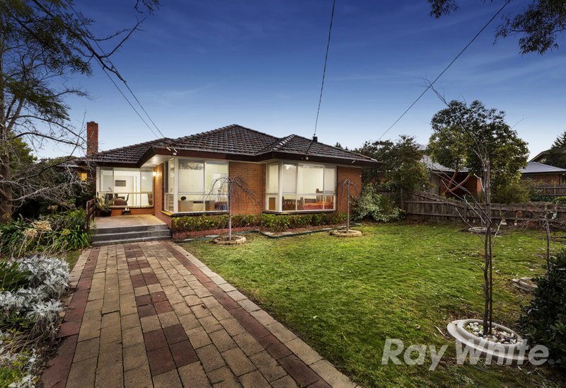 16 Walker Road, Mount Waverley VIC 3149