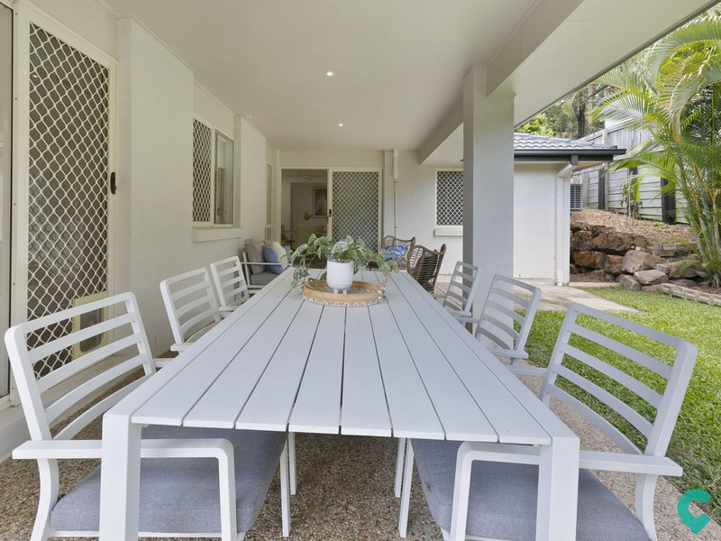 Photo - 16 Walkers Rd , Everton Hills QLD 4053 - Image 15