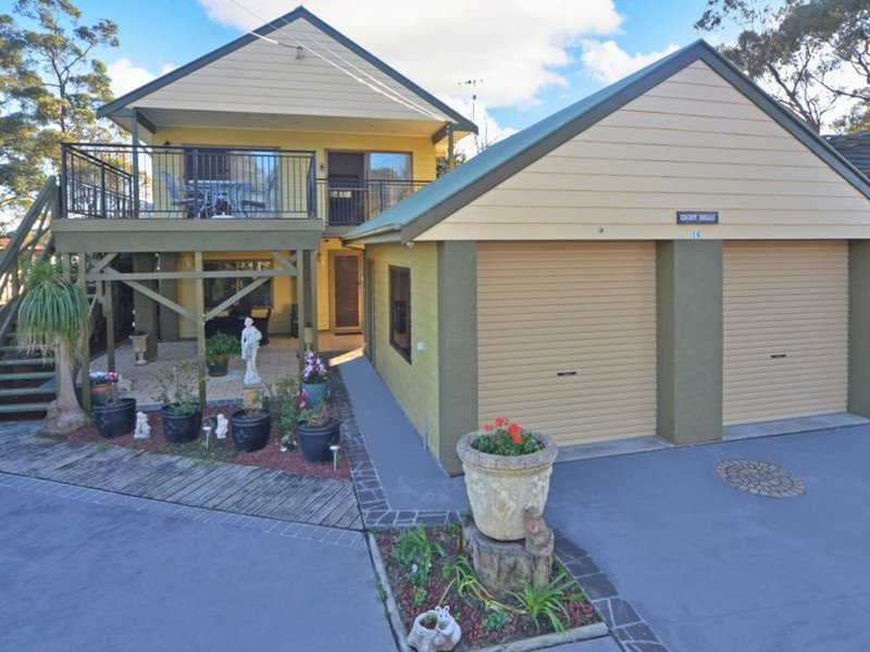 16 Walmer Avenue, Sanctuary Point NSW 2540