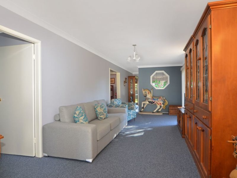 Photo - 16 Walmer Avenue, Sanctuary Point NSW 2540 - Image 8