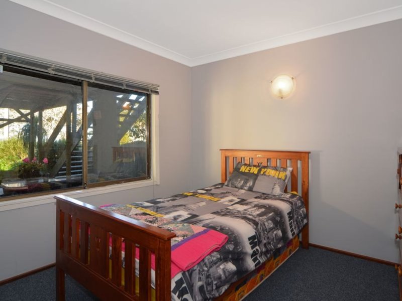 Photo - 16 Walmer Avenue, Sanctuary Point NSW 2540 - Image 13