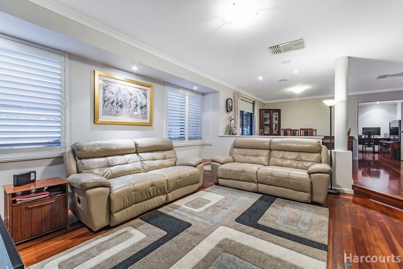 Photo - 16 Wandana Grove, Currambine WA 6028 - Image 3