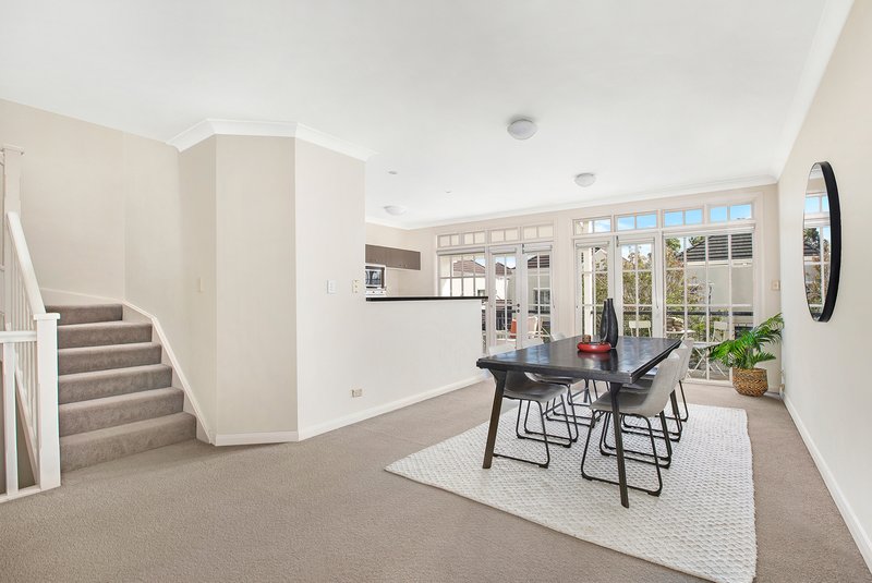 Photo - 16 Waragal Avenue (Entry Via Terry Street) , Rozelle NSW 2039 - Image 2