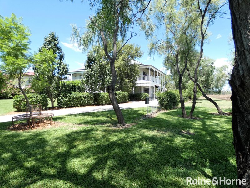 Photo - 16 Waratah Street, Moree NSW 2400 - Image 2