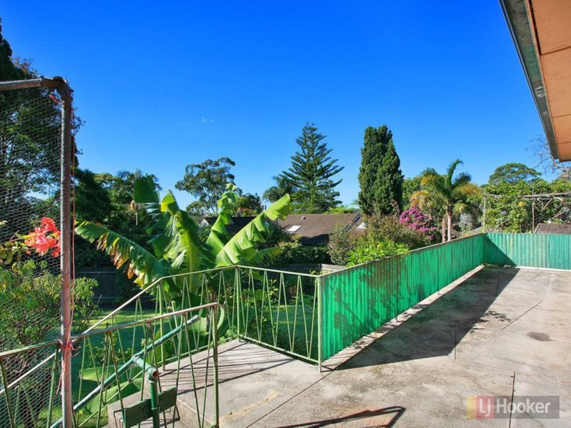 Photo - 16 Wareham Crescent, Frenchs Forest NSW 2086 - Image 5