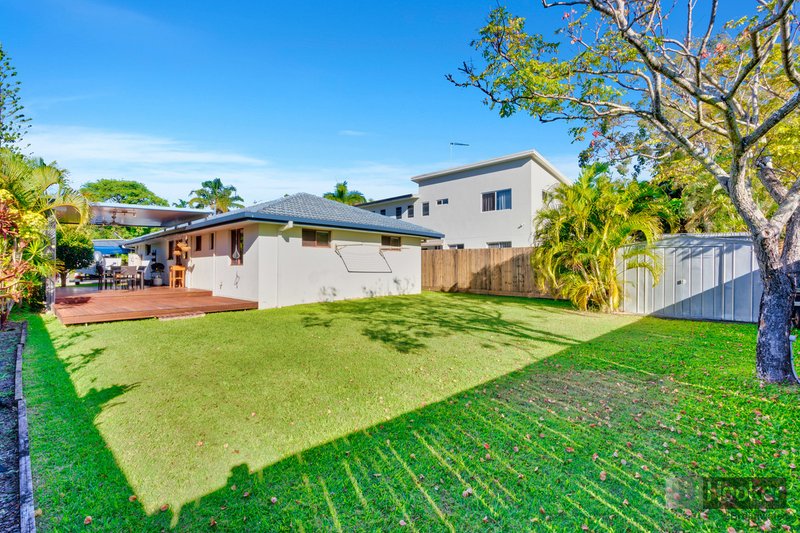 Photo - 16 Warratina Street, Labrador QLD 4215 - Image 13