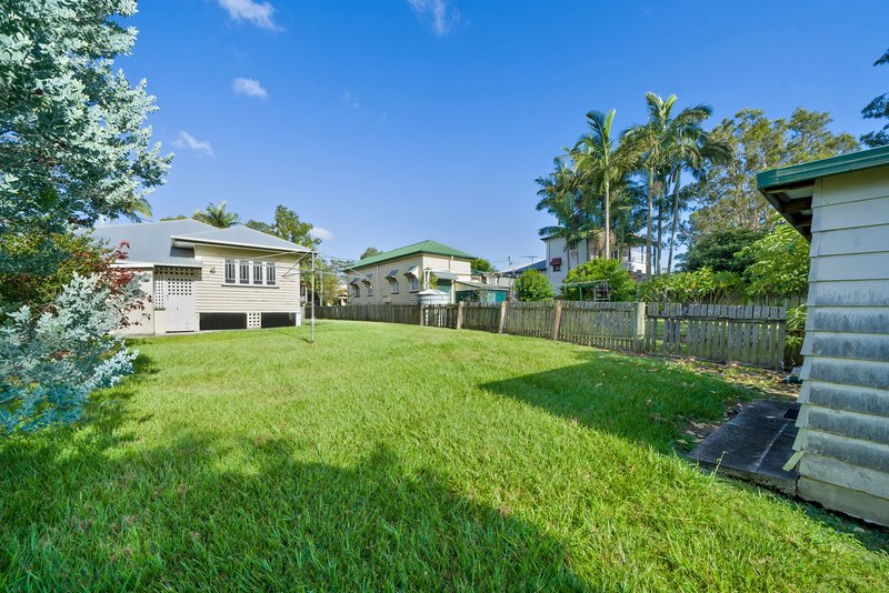 Photo - 16 Washington Street, Deagon QLD 4017 - Image 14