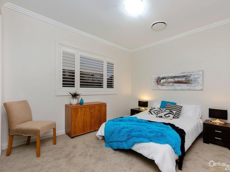 Photo - 16 Waterfall Boulevard, The Ponds NSW 2769 - Image 6