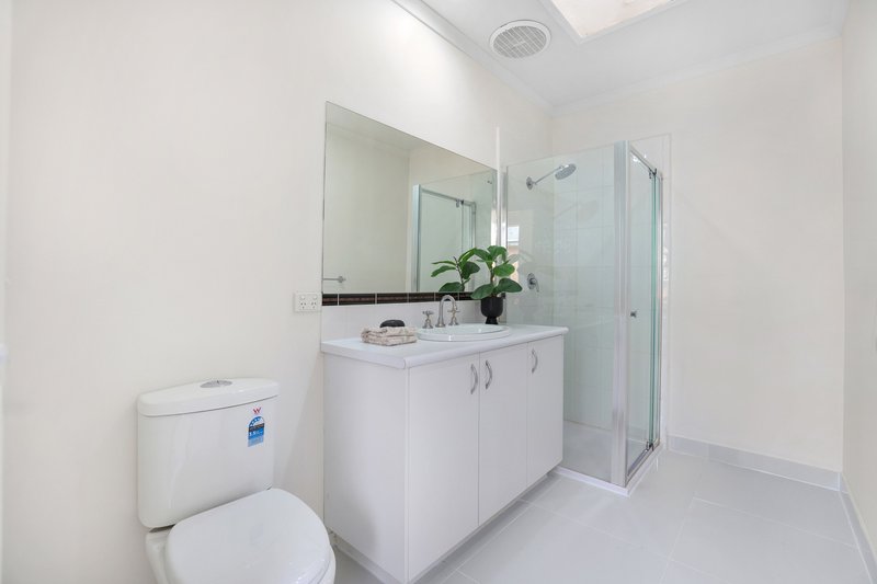 Photo - 16 Waterford Avenue, Maribyrnong VIC 3032 - Image 10