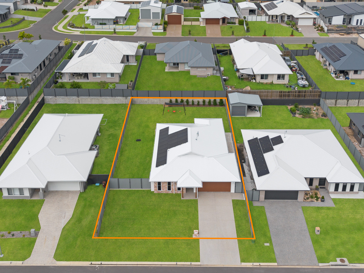 16 Watermelon Way, Kawungan QLD 4655 - Image 2