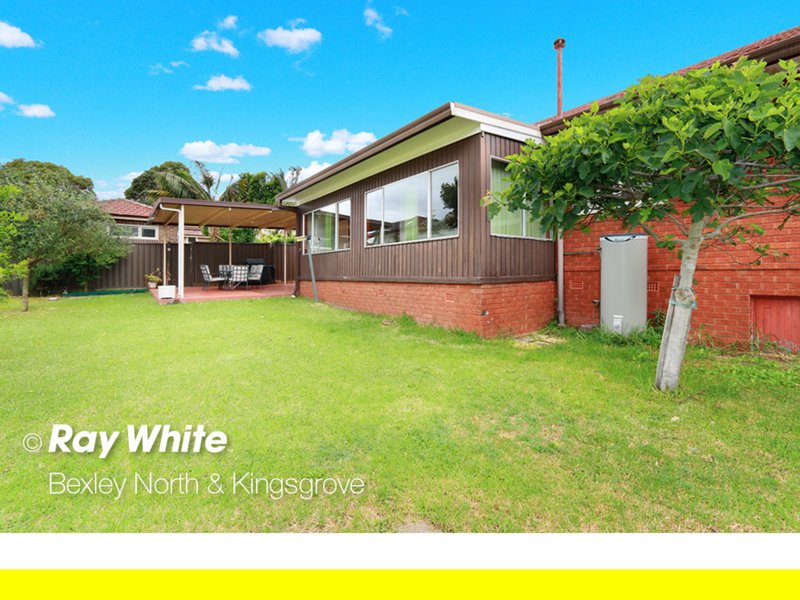 Photo - 16 Waycott Avenue, Kingsgrove NSW 2208 - Image 6