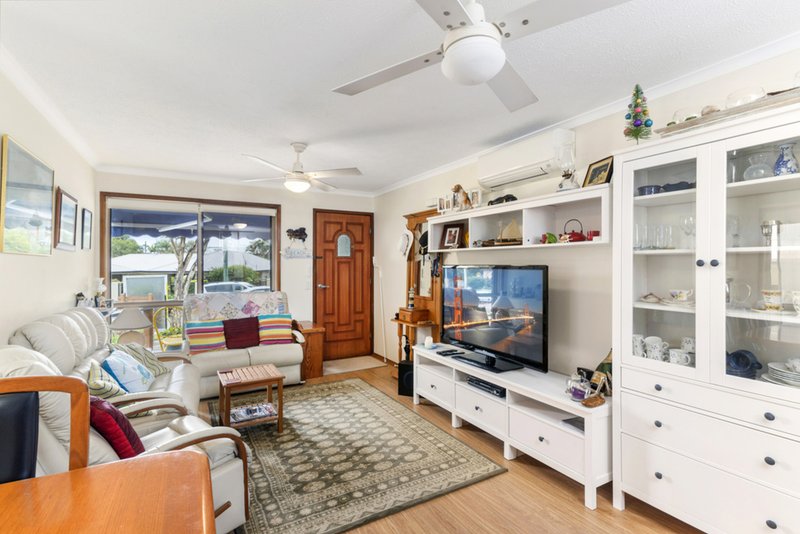 Photo - 1/6 Weeumba Street, Currumbin QLD 4223 - Image 2